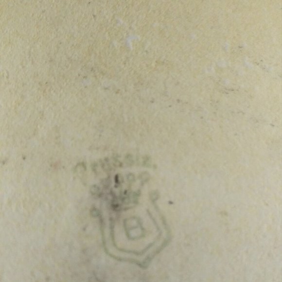 Porcelain Prussian Rose Tray - Picture 8 of 12